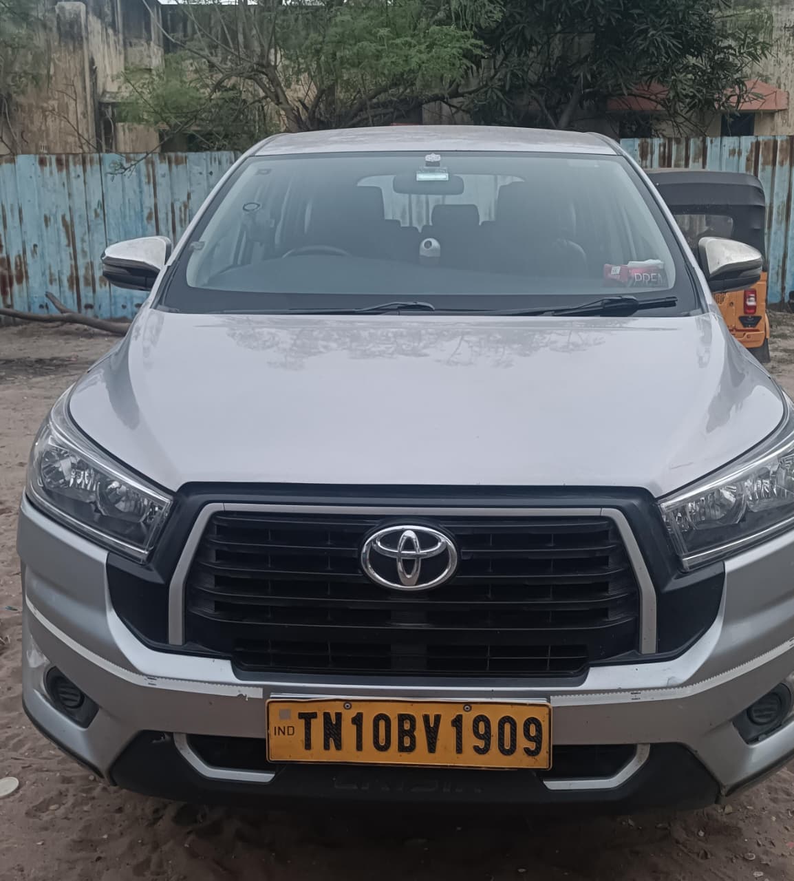 Innova Crysta